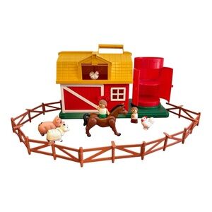 Vintage Fisher-Price Little People Barn & Silo Farm Playset w/ Figures